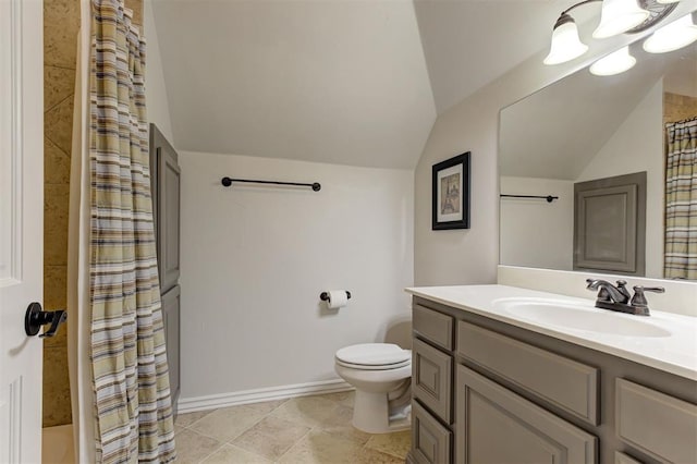 2051 Vaquero Ct, Edmond, OK 73034 - full bathroom with lofted ceiling, toilet, vanity, a shower with curtain, and baseboards