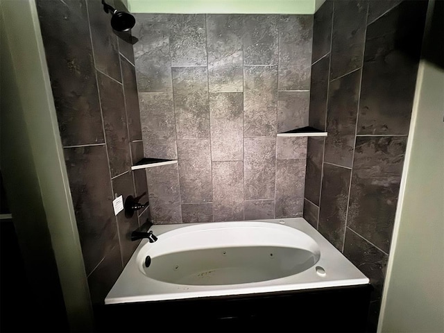 full bath featuring shower / tub combination
