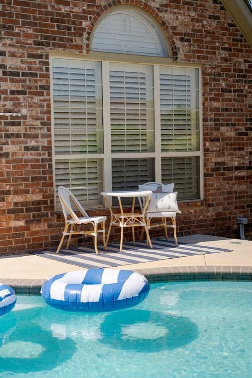view of outdoor pool