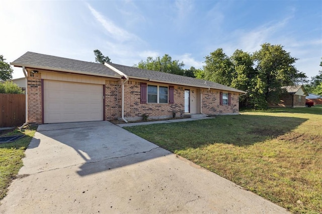 586 Seikel Dr, Choctaw, OK 73020 - ranch-style home featuring driveway, a garage, and brick siding