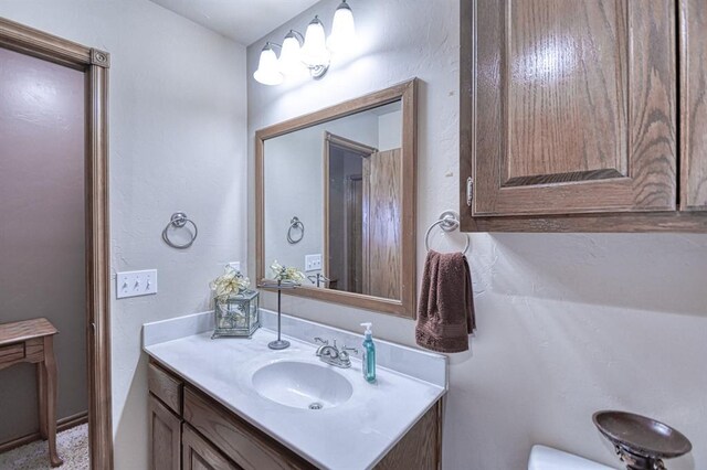 908 County St Unit 2932, Tuttle, OK 73089 - bathroom featuring toilet and vanity