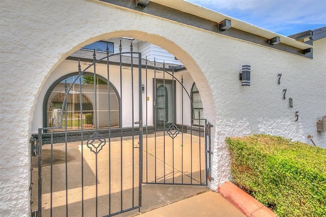 7705 Rumsey Rd, Oklahoma City, OK 73132 - view of gate