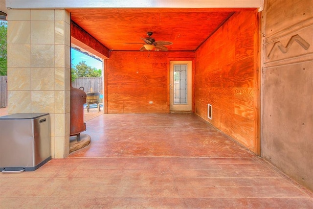 7705 Rumsey Rd, Oklahoma City, OK 73132 - interior space with fence, visible vents, and a ceiling fan