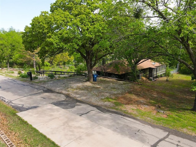 73 E Shore Dr, Arcadia, OK 73007 - view of home's community