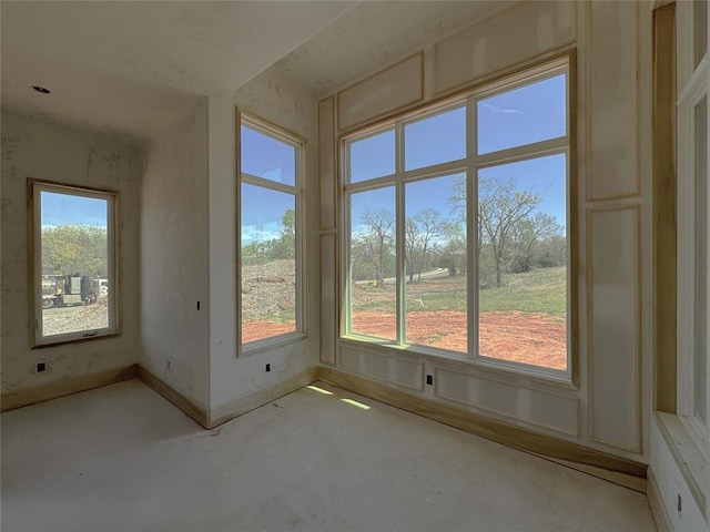 view of unfurnished sunroom