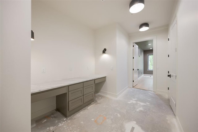 bathroom with baseboards