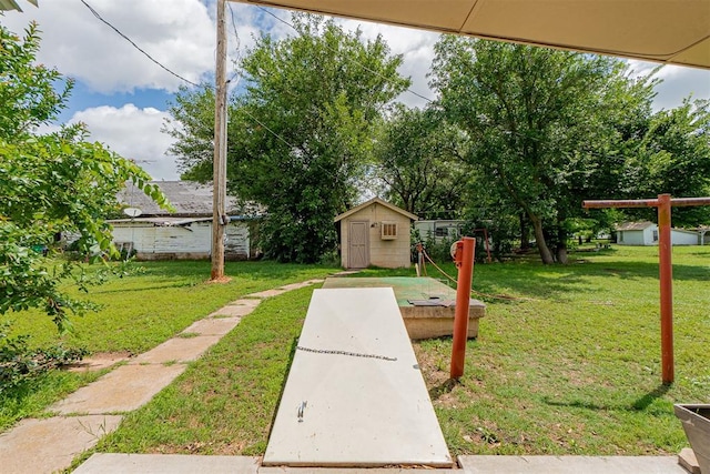 801 Lincoln St, Ryan, OK 73565 - view of green lawn