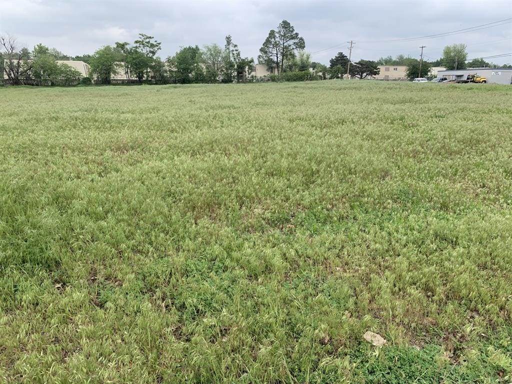 6601 NW 10th St, Oklahoma City, OK 73127