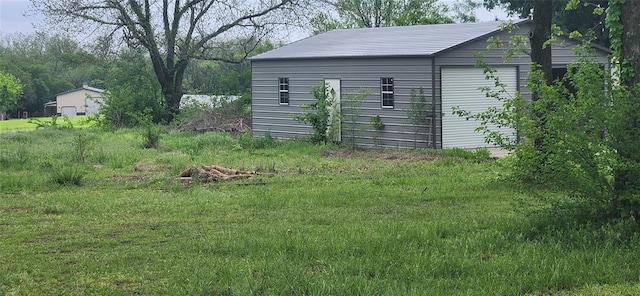 view of outbuilding featuring an outbuilding