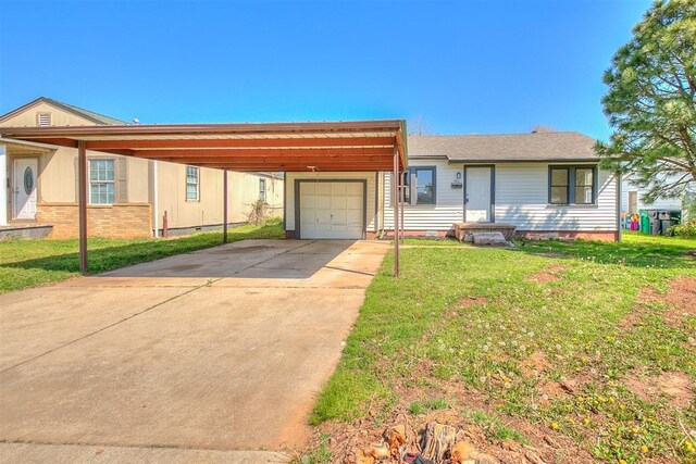 941 SW 48th St, Oklahoma City, OK 73109 - ranch-style home featuring a front yard, crawl space, and driveway
