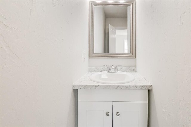 941 SW 48th St, Oklahoma City, OK 73109 - bathroom featuring vanity