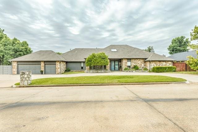 3200 Raintree Rd, Oklahoma City, OK 73120 - photo 1