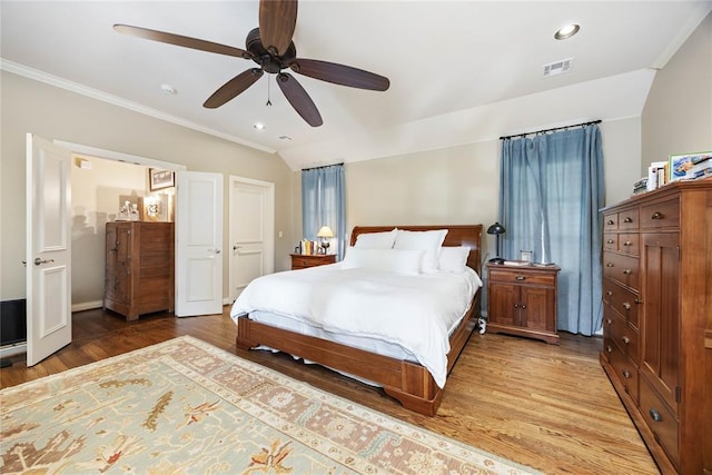 1119 Glenwood Ave, Nichols Hills, OK 73116 - bedroom featuring crown molding, visible vents, recessed lighting, light wood finished floors, and a ceiling fan