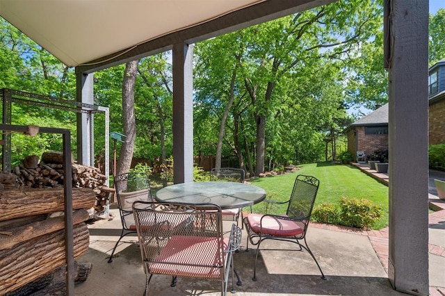 4200 Oakdale Farm Cir, Edmond, OK 73013 - view of patio with outdoor dining area