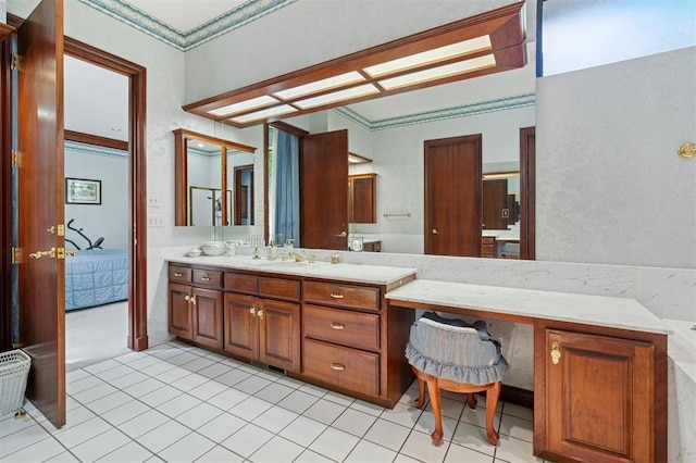 4200 Oakdale Farm Cir, Edmond, OK 73013 - bathroom featuring ensuite bath, tile patterned flooring, vanity, and ornamental molding