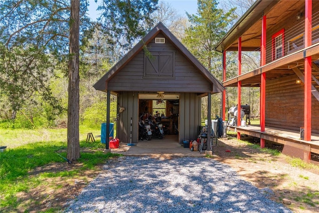 view of outbuilding with an outbuilding