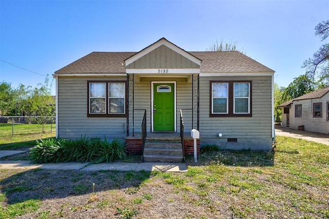 2132 N Kelham Ave, Oklahoma City, OK 73111 - bungalow-style house featuring board and batten siding and fence