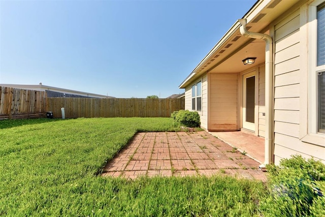 view of yard with a patio area
