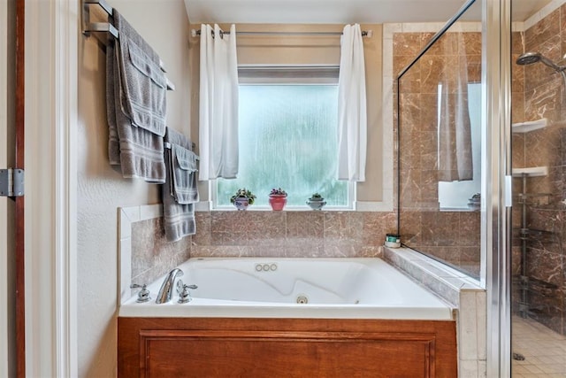 116 Mission Hills Dr, Guthrie, OK 73044 - full bath featuring a shower stall and a jetted tub
