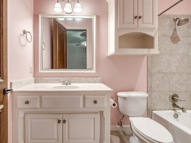 3125 Cumberland Dr, Edmond, OK 73034 - full bath featuring toilet, vanity, bathtub / shower combination, and baseboards