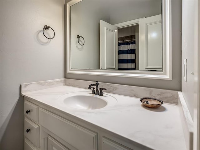 3125 Cumberland Dr, Edmond, OK 73034 - bathroom featuring vanity