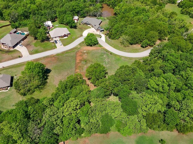 19131 Charleston Pointe, Shawnee, OK 74801