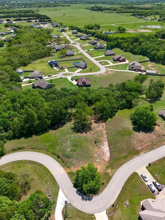 19131 Charleston Pointe, Shawnee, OK 74801