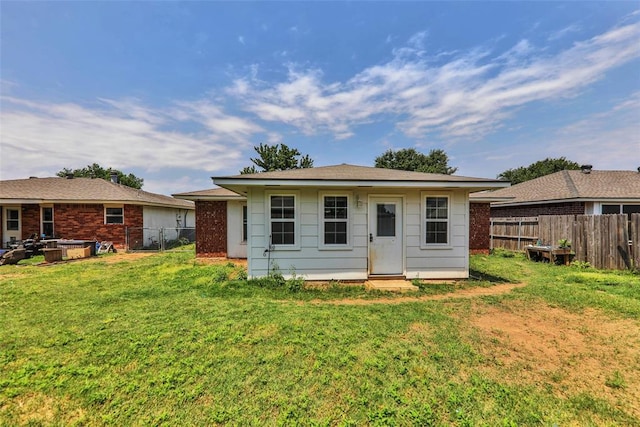 208 Harrogate Dr, Yukon, OK 73099 - view of back of property