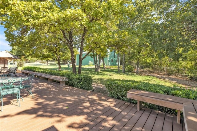 1008 Bavarian Dr, Edmond, OK 73034 - wooden deck with outdoor dining space