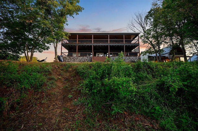 370 Stones River Ln, Broken Bow, OK 74728 - view of back of house