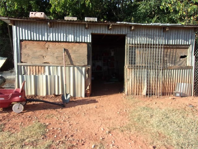 view of outbuilding with an outbuilding