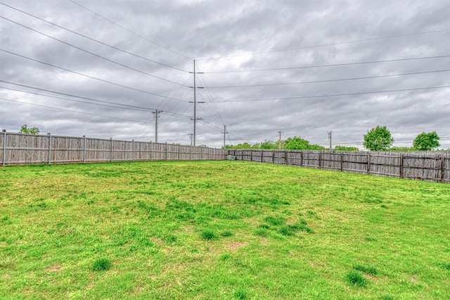 1114 Old Frisco Rd, Norman, OK 73069 - view of yard with fence
