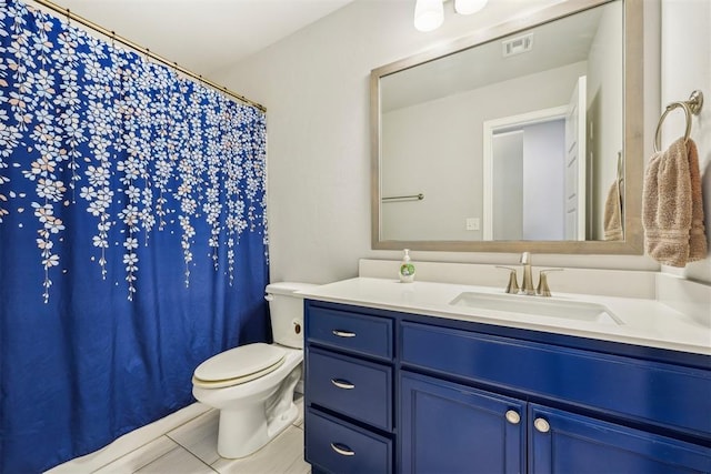 9104 SW 47th St, Oklahoma City, OK 73179 - bathroom featuring vanity, toilet, curtained shower, and visible vents