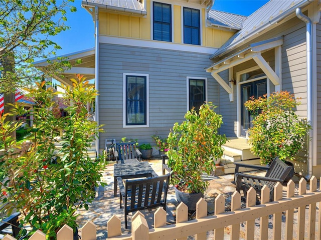 34 Boardwalk Unit B, Carlton Landing, OK 74432 - view of patio featuring fence