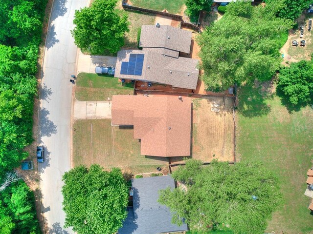 11817 Hollyrock Dr, Yukon, OK 73099 - bird's eye view