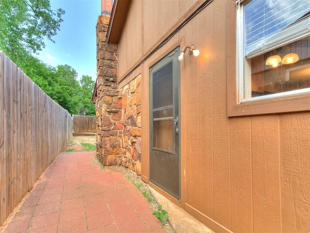 11817 Hollyrock Dr, Yukon, OK 73099 - view of patio