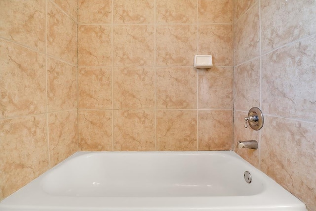 8713 Starling Path, Edmond, OK 73034 - view of full bathroom