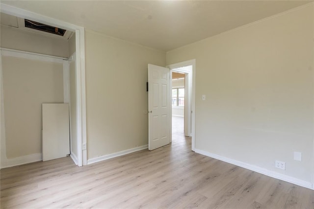 624 SW 44th St, Oklahoma City, OK 73109 - unfurnished bedroom with baseboards, light wood finished floors, and a closet