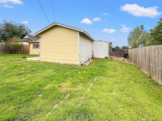 903 Sunset Dr, El Reno, OK 73036 - exterior space with a lawn and a fenced backyard