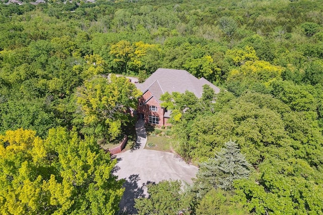 12700 Jabez Rd, Edmond, OK 73013 - aerial view of property and surrounding area with a forest
