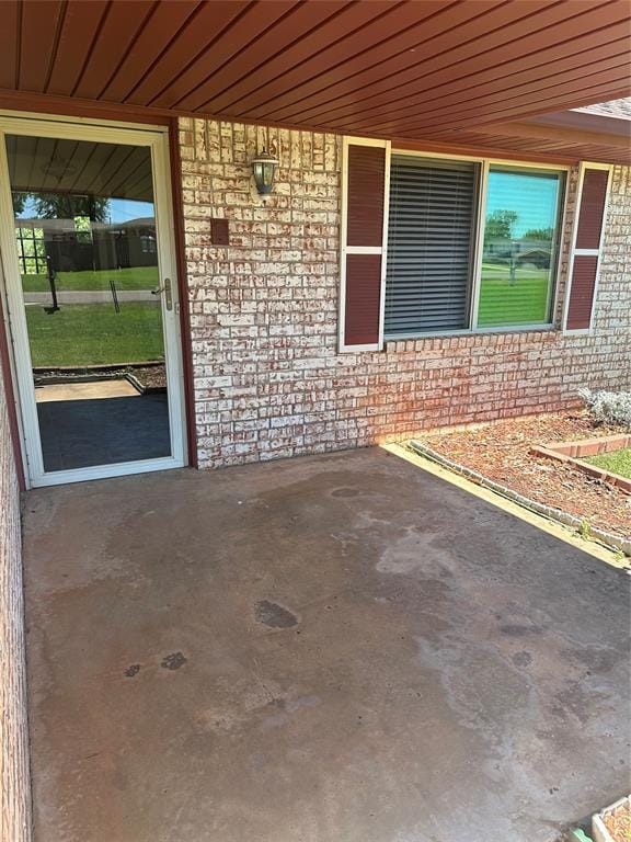 1721 E Ridgeview Ter, Mustang, OK 73064 - view of patio