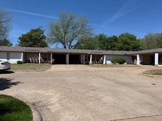 117 Phillips Ln, Clinton, OK 73601 - view of car parking featuring driveway