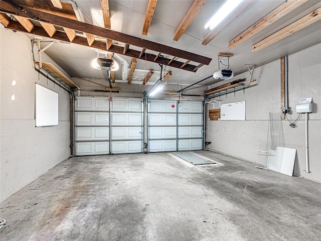 2429 Barclay Rd, Oklahoma City, OK 73120 - garage with a garage door opener