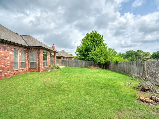 10812 S Miller Ave, Oklahoma City, OK 73170 - view of yard