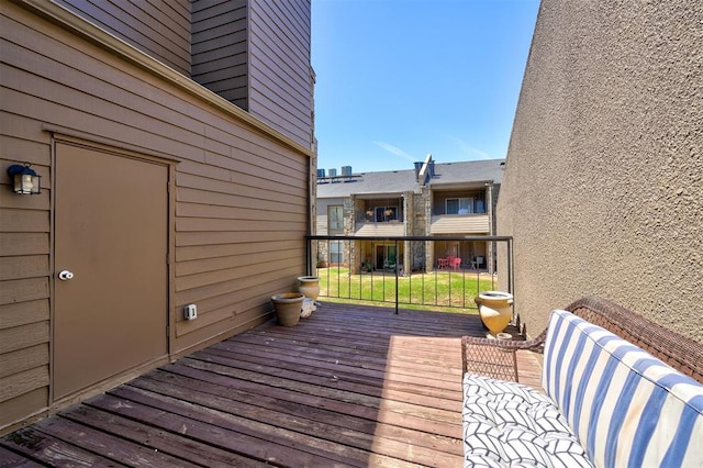 6000 N Pennsylvania Ave Unit 59, Oklahoma City, OK 73112 - view of wooden terrace