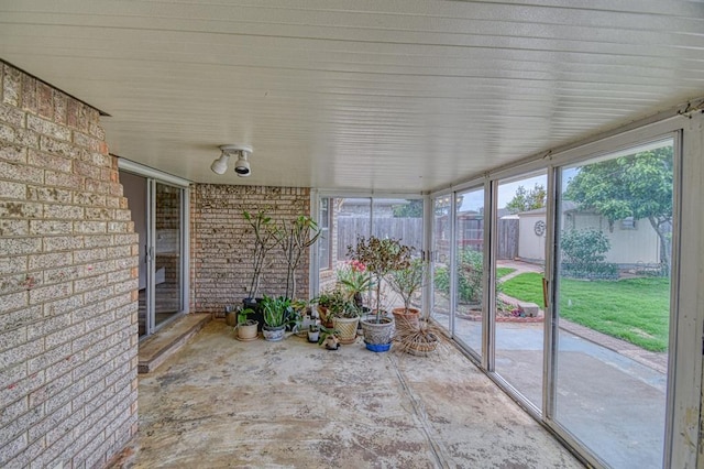 204 Sequoia Park Dr, Yukon, OK 73099 - view of unfurnished sunroom