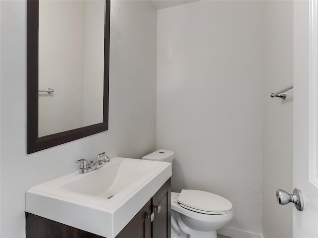 3233 Hickory Stick Rd, Oklahoma City, OK 73120 - half bath with vanity and toilet