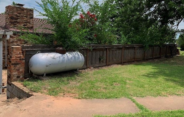 310 Walter Way, Anadarko, OK 73005 - view of yard featuring fence