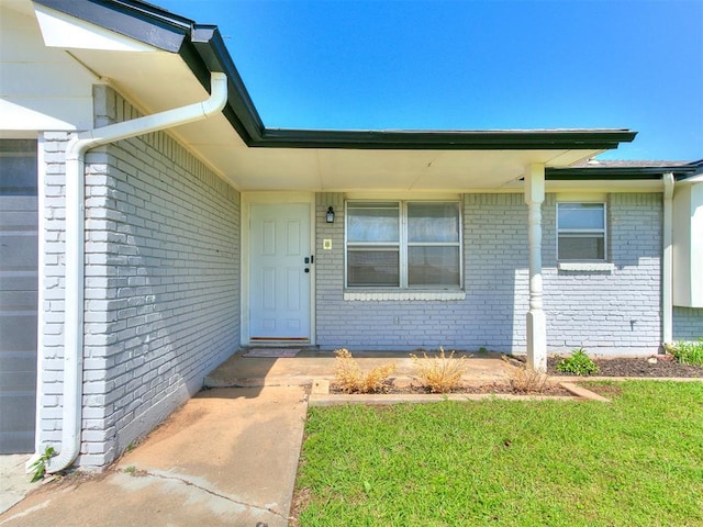 5416 S Independence Ave, Oklahoma City, OK 73119 - entrance to property with a lawn and brick siding