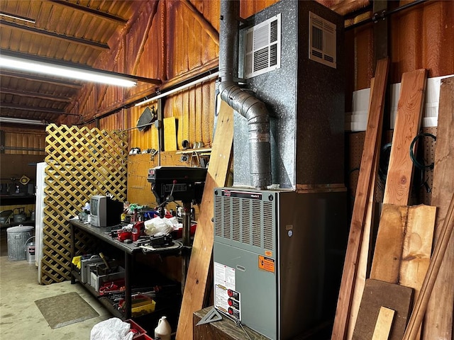 16296 N County Road 3264th Rd, Pauls Valley, OK 73075 - utility room with heating unit